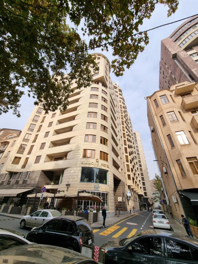 Damus Apartments Jerevan Eksteriør billede